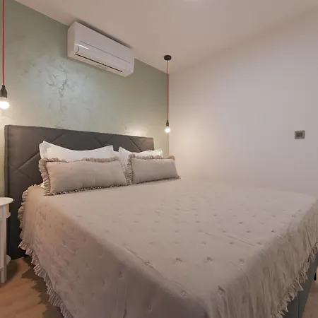 Heritage House Zrno Paga *
